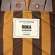 Petit sac à dos en toile recyclée Roka Canfield B - Rayure marron