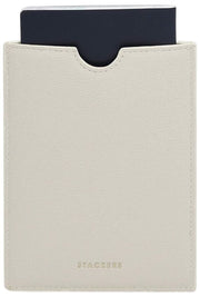 Pochette pour passeport Stackers Shell - Crème d'avoine