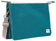 Sac à bandoulière en toile recyclée Roka Carnaby XL - Bleu sarcelle profond