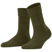 falke-striggings-rib-boot-socks---artichoke-green-34389668