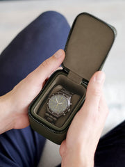 Mini boîte à montres de voyage zippée Stackers - Vert olive