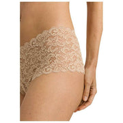hanro-moments-lace-panty---beige-35928469
