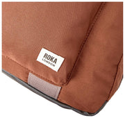 Sac de sport Roka Gatwick en toile recyclée de taille moyenne - Marron cannelle