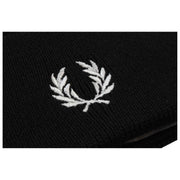 Fred Perry Bonnet Classique en Laine Mérinos - Noir/Blanc Neige