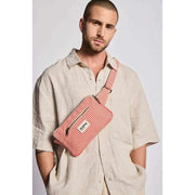 Sac banane rectangulaire Hindbag Harry - Rayures rouges