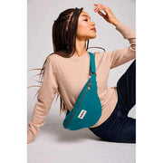 Grand sac banane Hindbag Sasha - Bleu paon