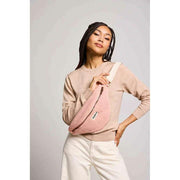 Grand sac banane Hindbag Sasha Teddy - Rose poudré