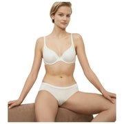 Triumph Body Make Up Soft Touch Hipster - Crème Vanille