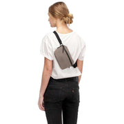 Ucon Acrobatics Lotus Infinity Jona Medium Crossbody Bag - Dark Sand Beige