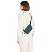 Ucon Acrobatics Lotus Infinity Jona Medium Crossbody Bag - Forest Green