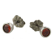 Ti2 Titanium Small Gem Stone Stud Orees - Red